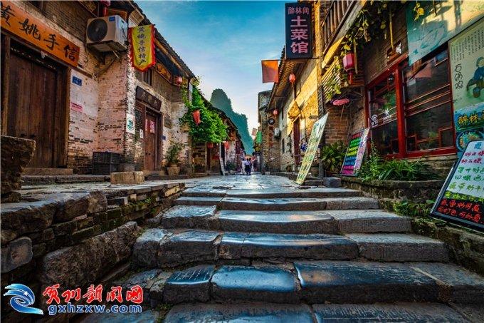 无人的神秘村
