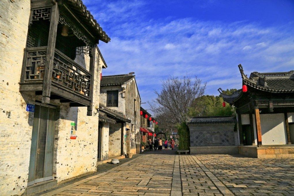 生态环境部:2023年全国339个地级及以上城市平均空气质量优良天数比例为85.5%